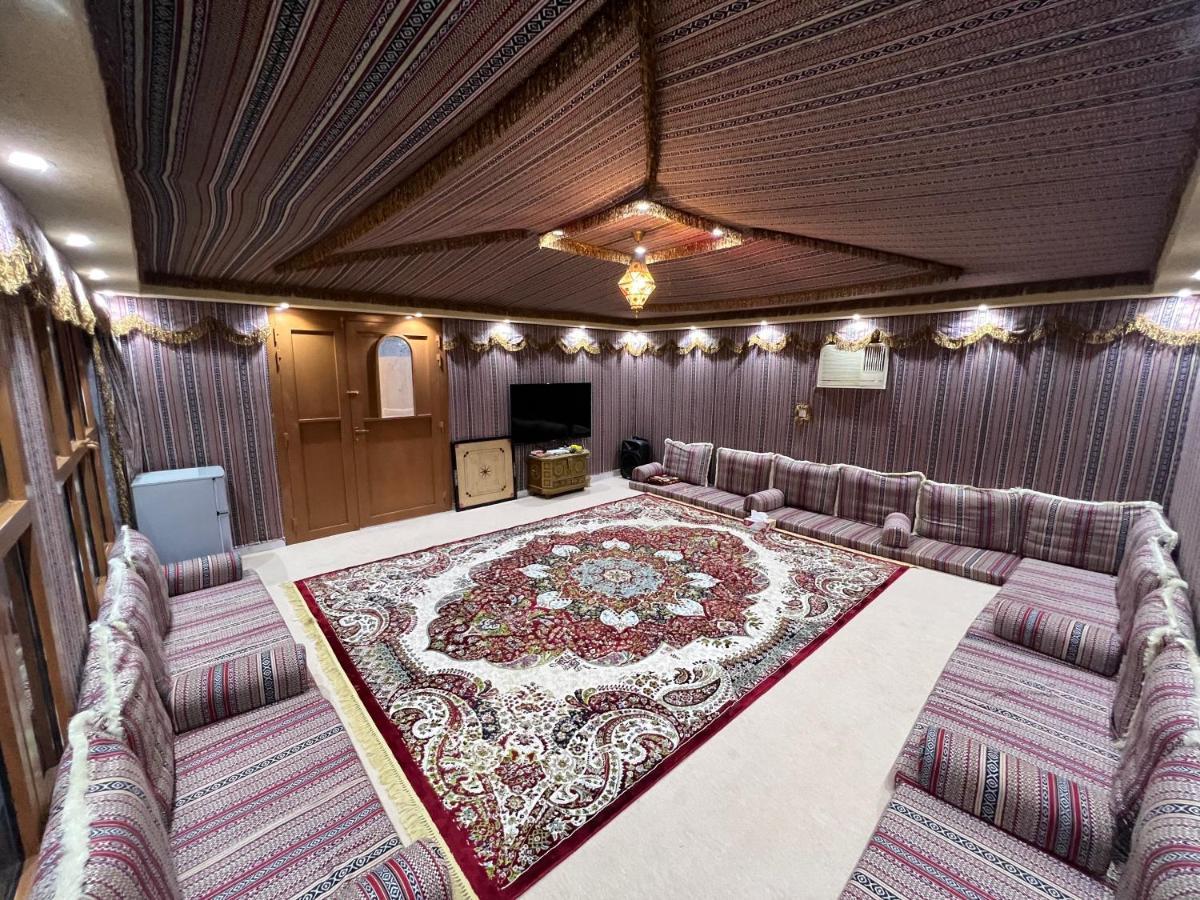 Chalet Al Shiya Sour